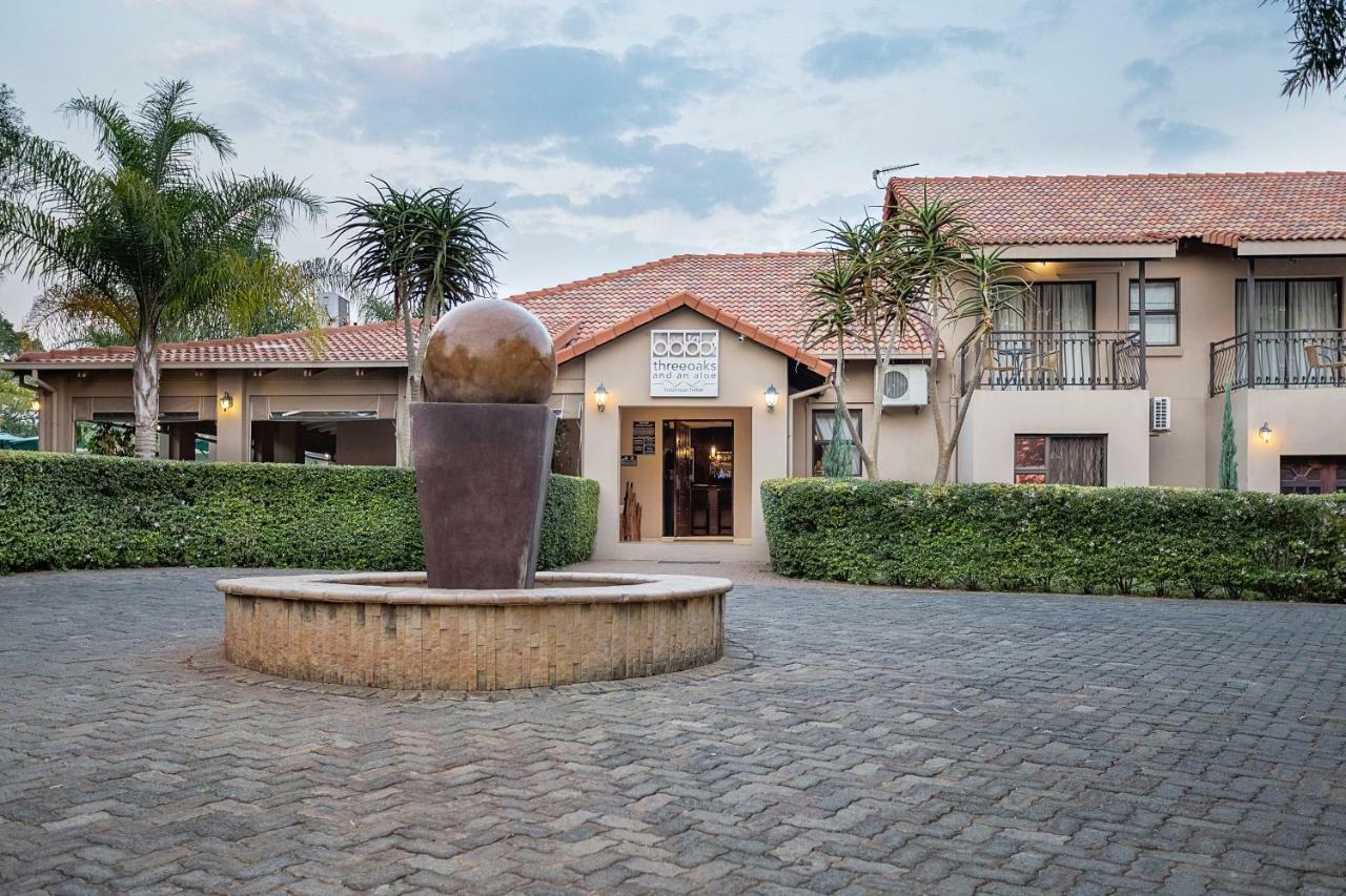 Three Oaks And An Aloe Boutique Hotel Hartbeespoort Exterior foto